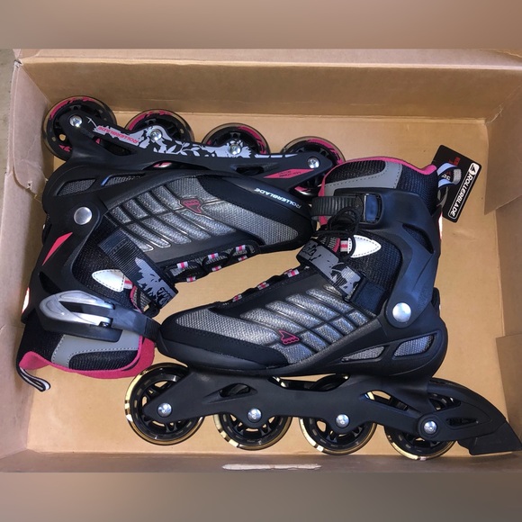 Brand new women’s rollerblades - Picture 1 of 10